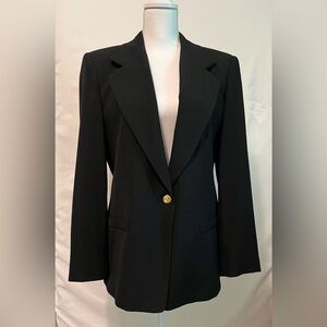 Women’s Austin Reed black blazer size 12